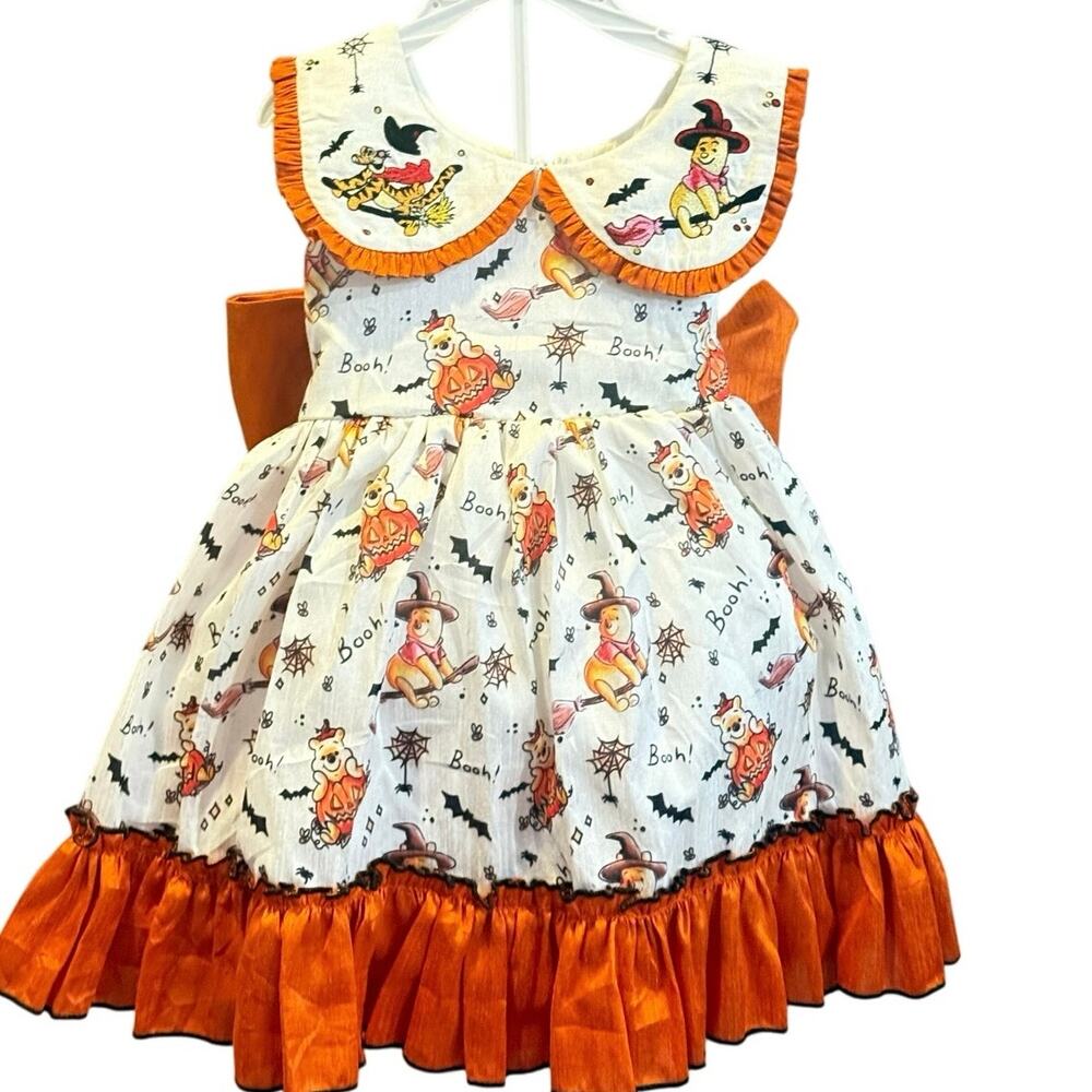 Oh Shana Handmade Dress Sz. 4
Halloween Tigger & Pooh Embroidery w/ Bloomers